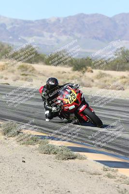 media/Dec-04-2025-Racers Edge (Thu) [[5ebc9f124d]]/3-B Group/3-Session 2 (Turn 7 Inside)/